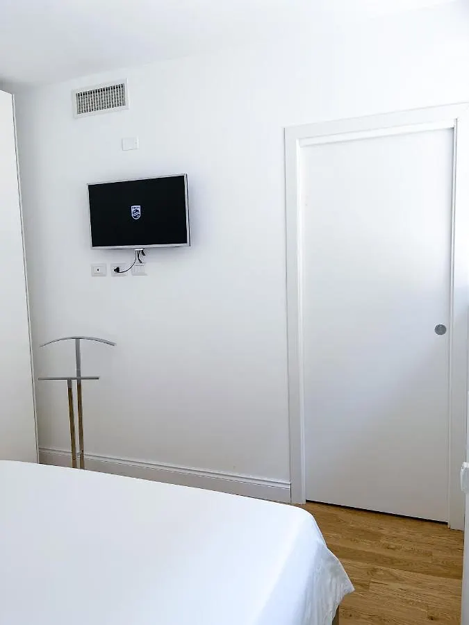 Cozy Apartment Close To Milano Centrale - Loreto Casa de Férias